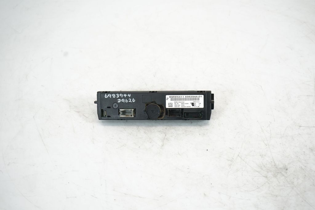 Climate control unit (5)