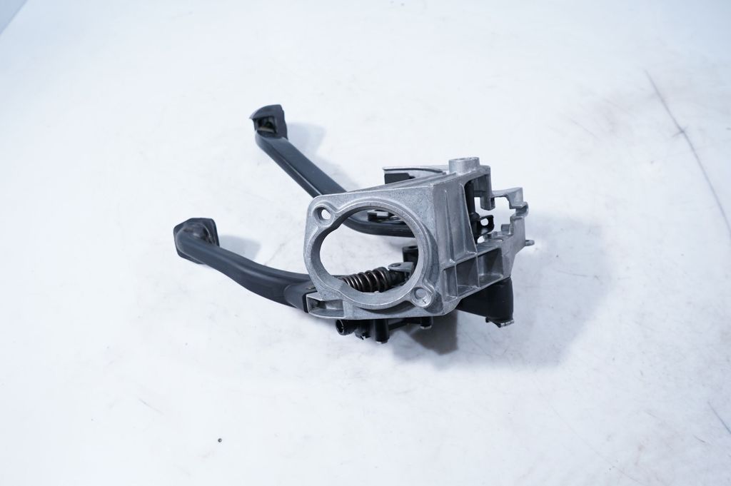 Pedal assembly (6)
