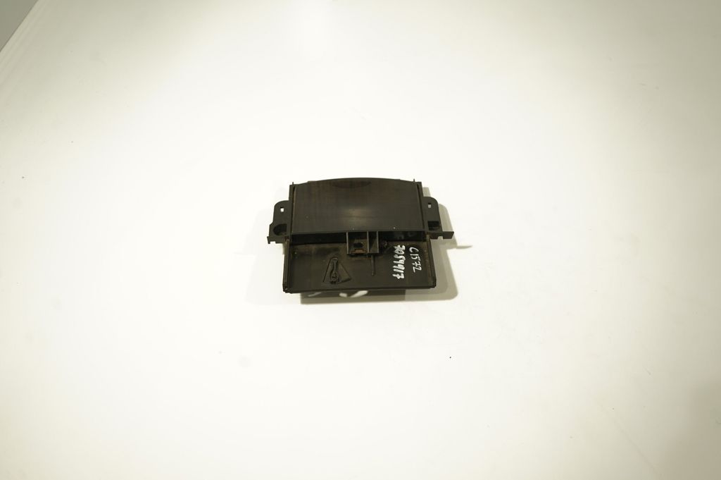 Car ashtray (3)