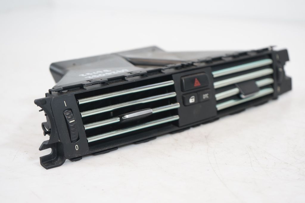 Dash center air vent grill (8)