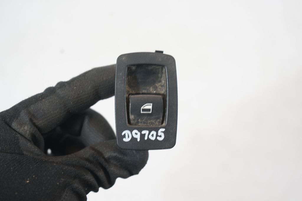 Electric window control switch (7)