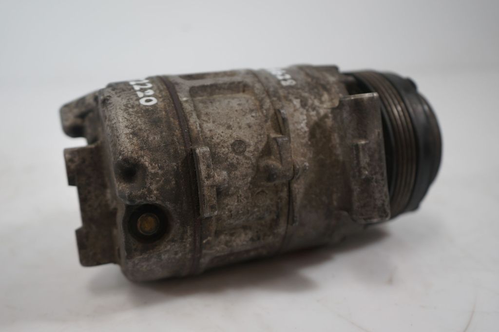 Air conditioning (A/C) compressor (pump) (9)