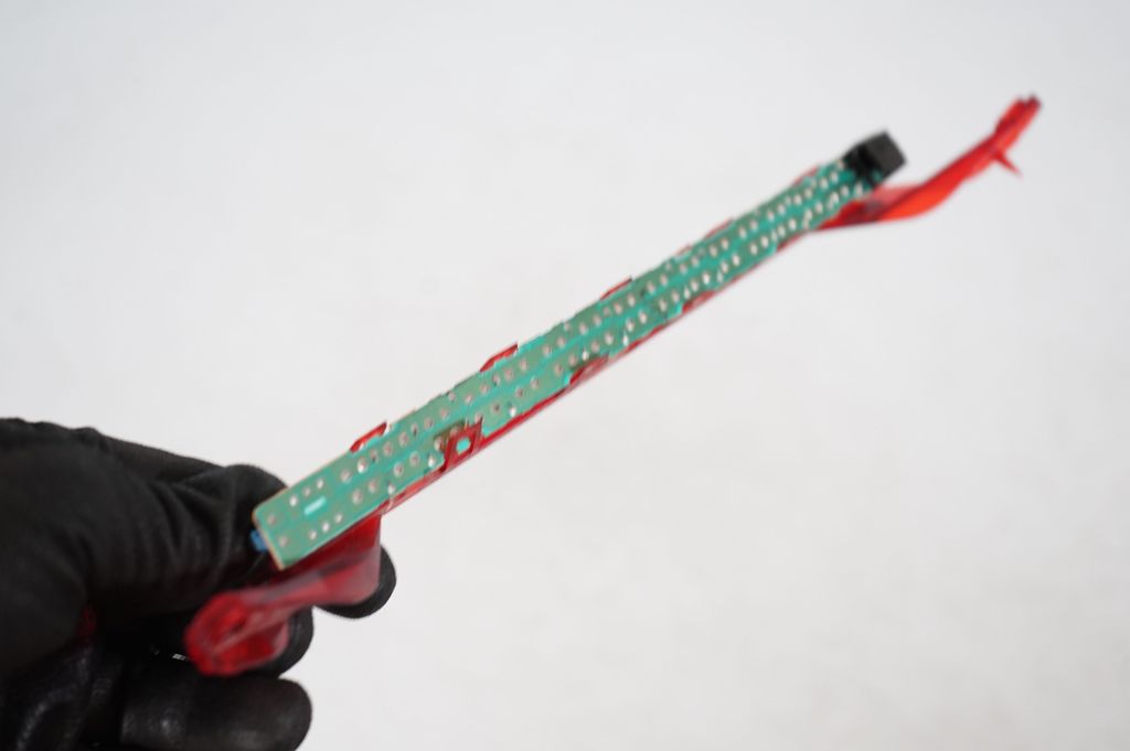 Third/center stoplight (6)