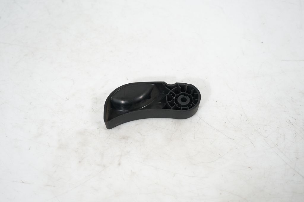 Engine bonnet (hood) release handle (5)