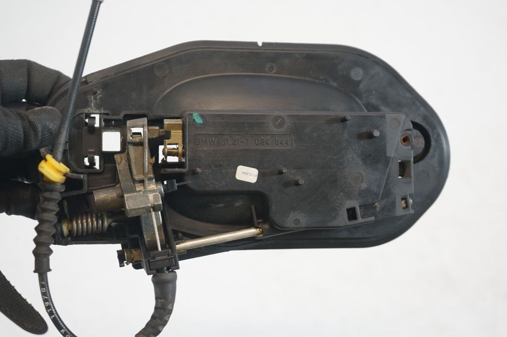 Rear door exterior handle (6)