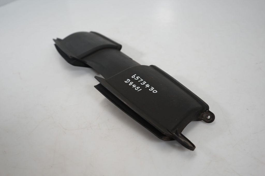 Air intake duct part (6)