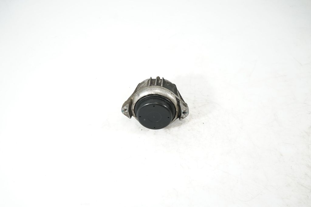 Engine mount bracket (3)