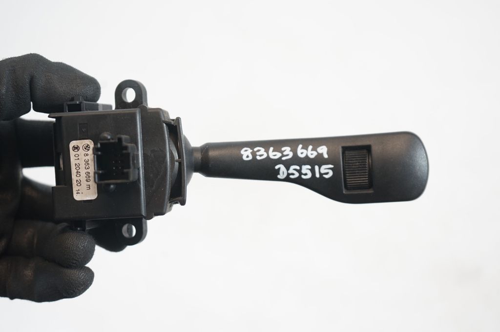 Wiper control stalk (9)