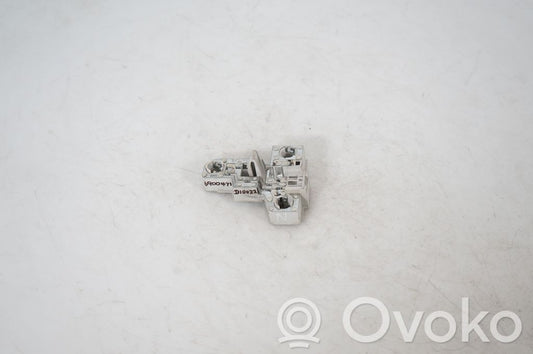 Tail light bulb cover holder