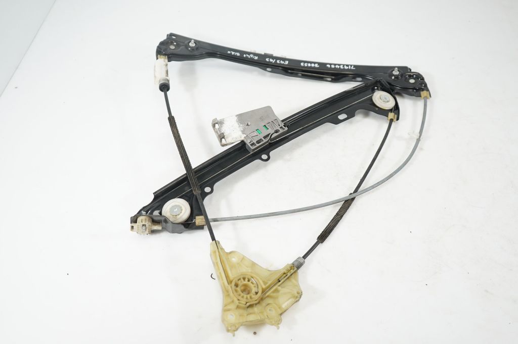 Front door window regulator with motor (3)