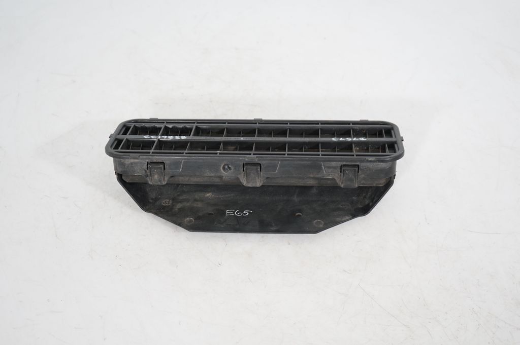 Quarter panel pressure vent (3)