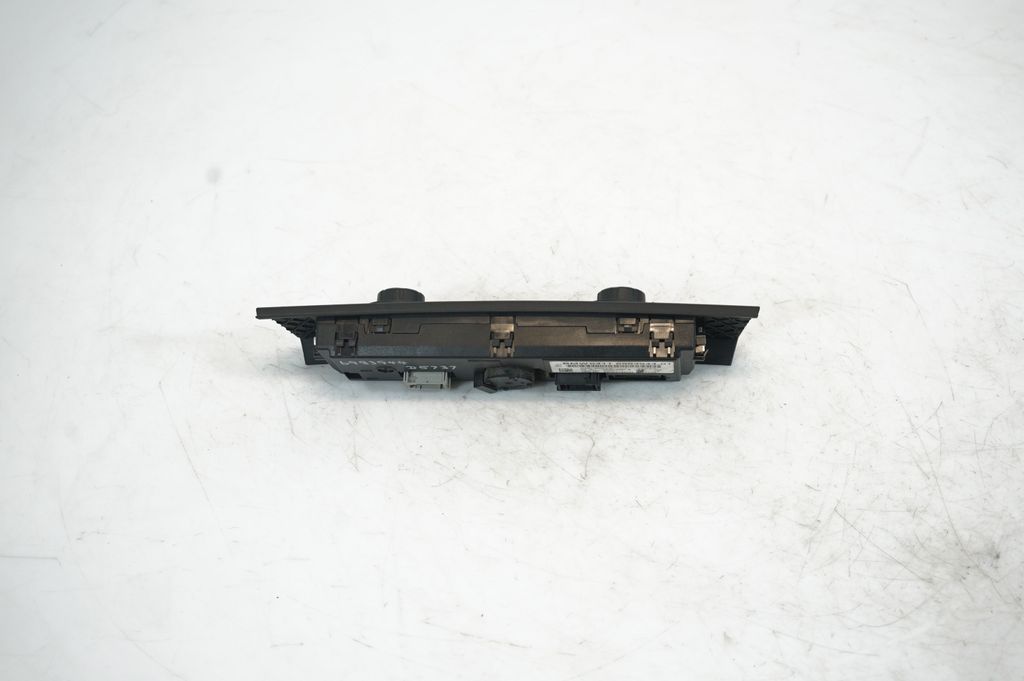 Climate control unit (3)