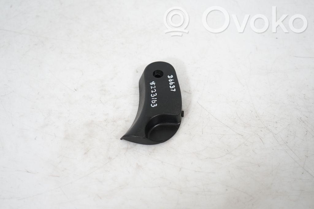 Engine bonnet (hood) release handle (2)