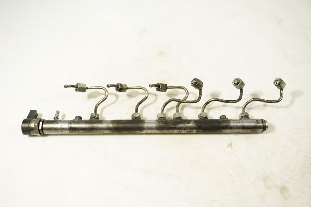 Fuel main line pipe (6)