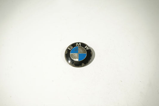 Manufacturer badge logo/emblem
