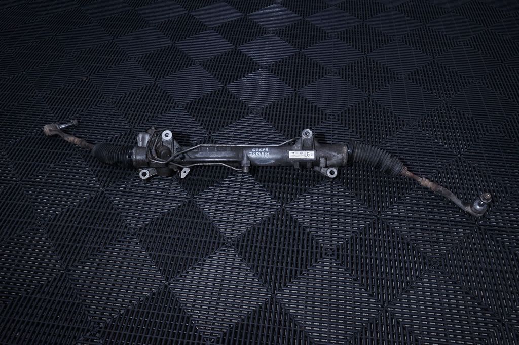 Steering rack (7)
