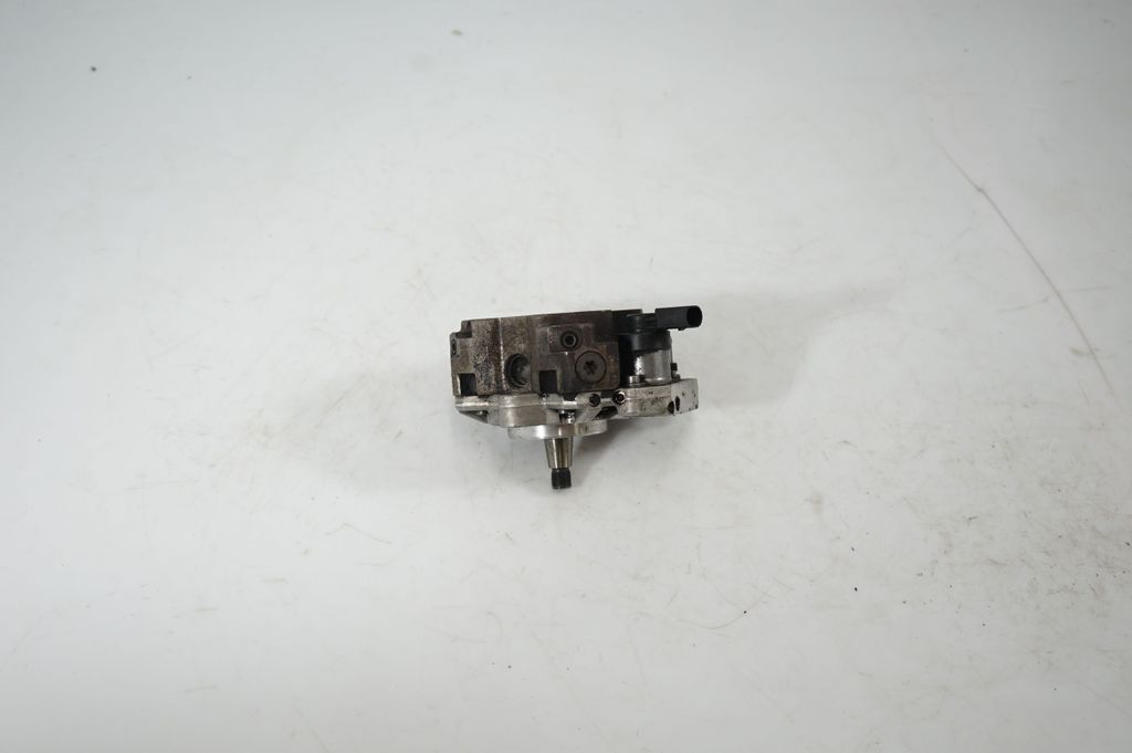 Fuel injection high pressure pump (5)