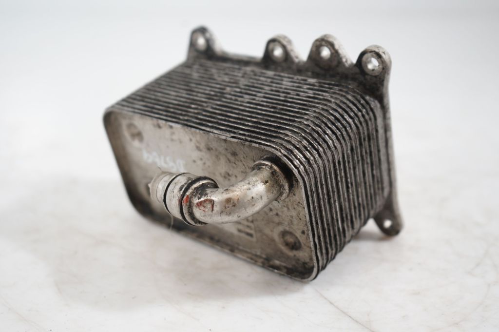 Transmission/gearbox oil cooler (8)