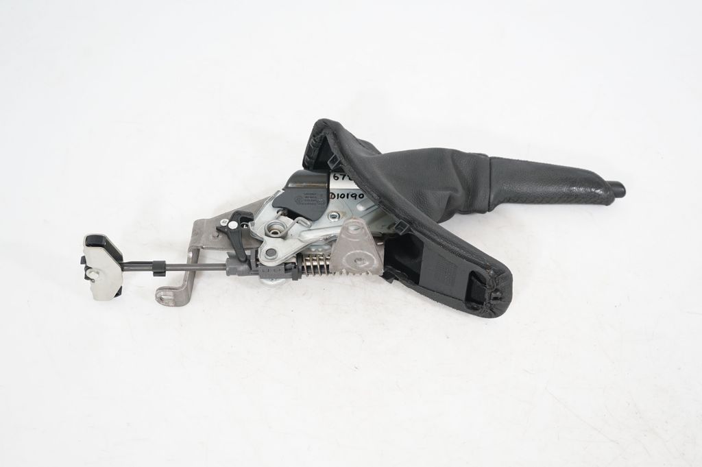 Handbrake/parking brake lever assembly