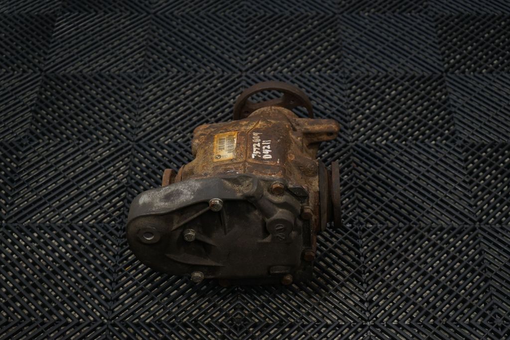 Rear differential (4)