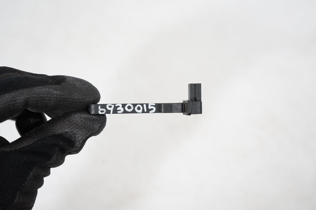 Interior temperature sensor (9)