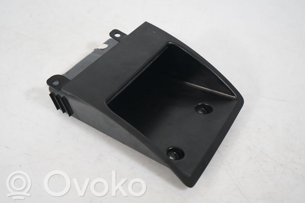 Dashboard storage box/compartment (6)