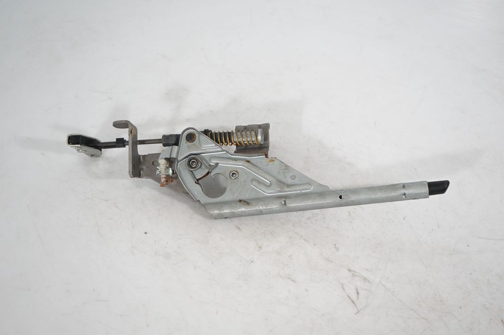 Handbrake/parking brake lever assembly (5)