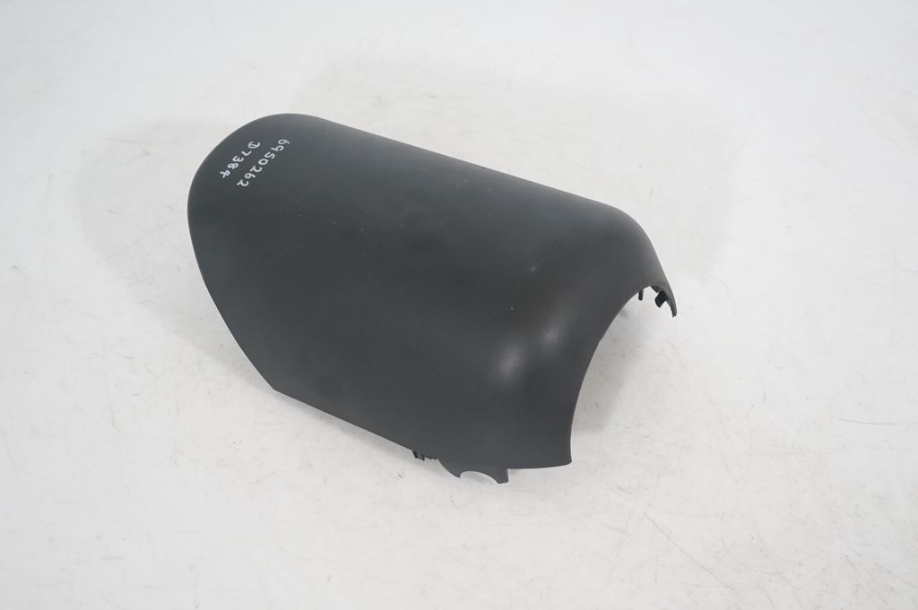 Steering wheel column trim (7)