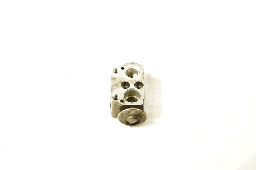 Air conditioning (A/C) expansion valve (2)