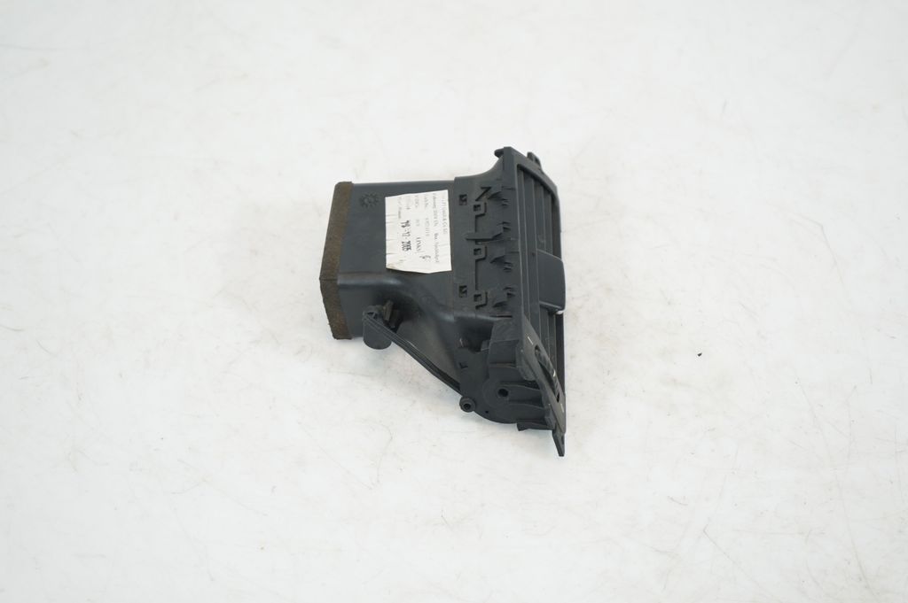 Dashboard side air vent grill/cover trim (4)