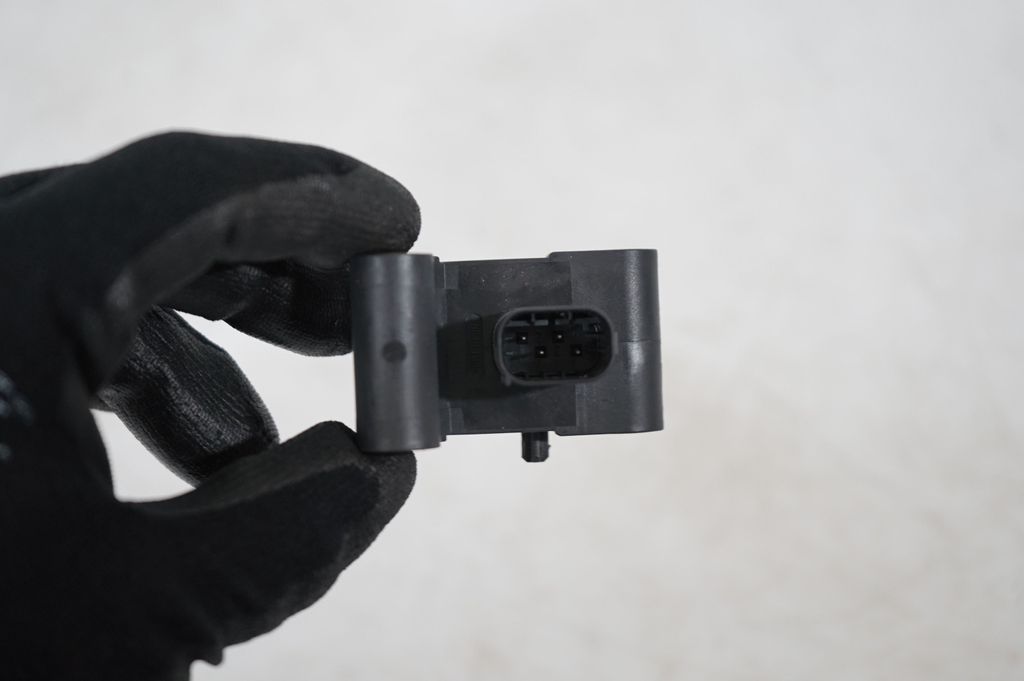 Airbag deployment crash/impact sensor (6)