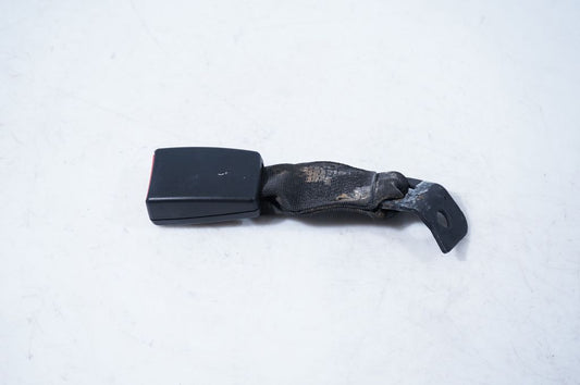 Rear seatbelt buckle