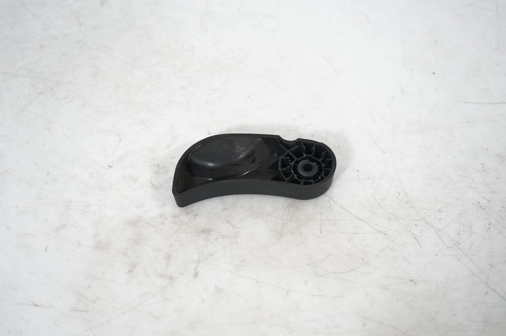 Engine bonnet (hood) release handle (5)