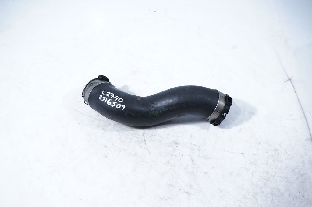 Intercooler hose/pipe (5)