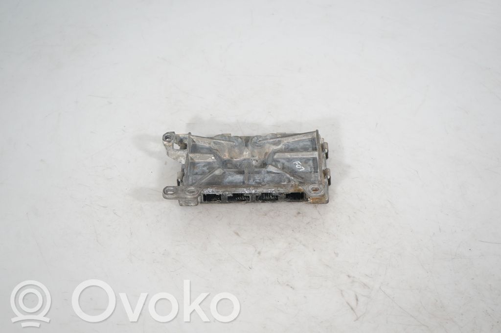 Steering rack control module (5)