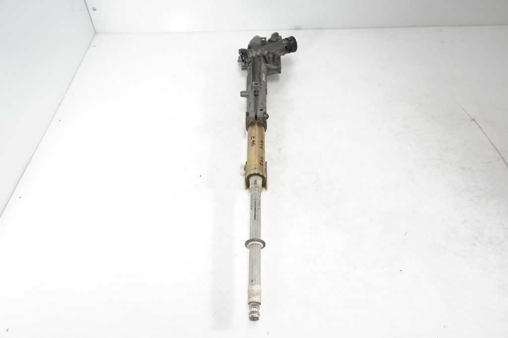 Steering wheel axle (4)