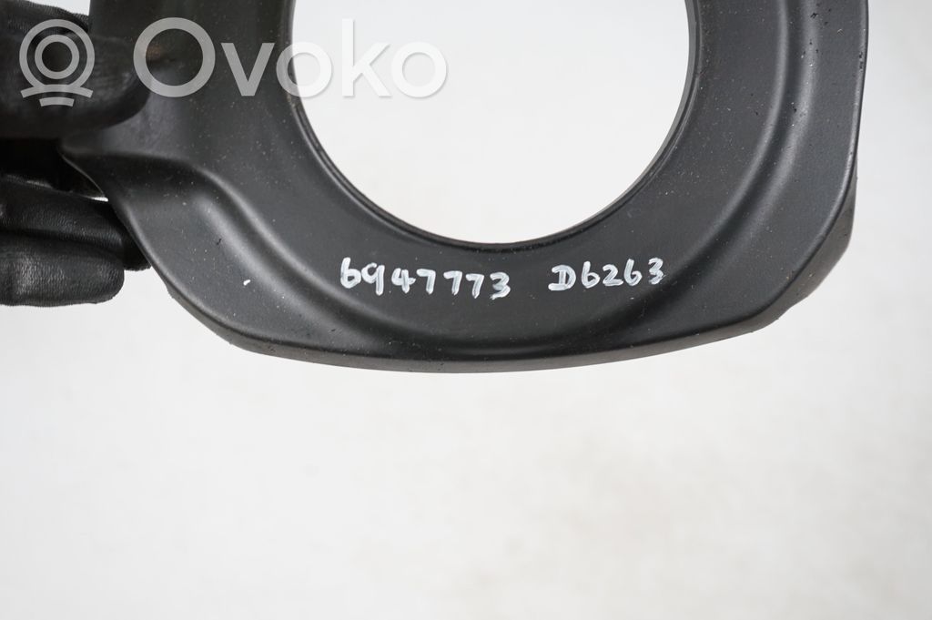 Front wheel hub spindle knuckle (8)