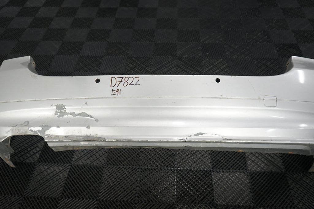 Rear bumper (6)