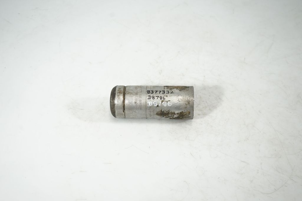 Air conditioning (A/C) air dryer