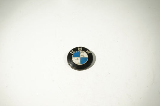 Manufacturer badge logo/emblem