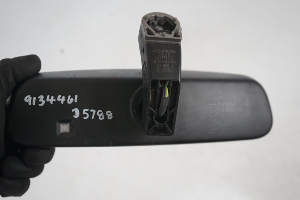 Rear view mirror (interior) (9)