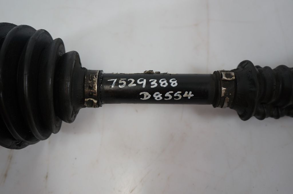 Front driveshaft (6)