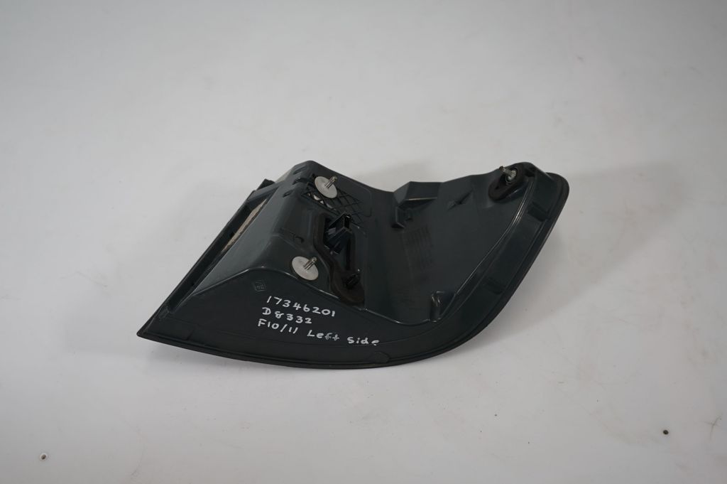 Rear/tail lights (5)