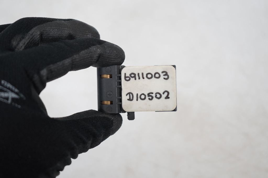 Airbag deployment crash/impact sensor (7)