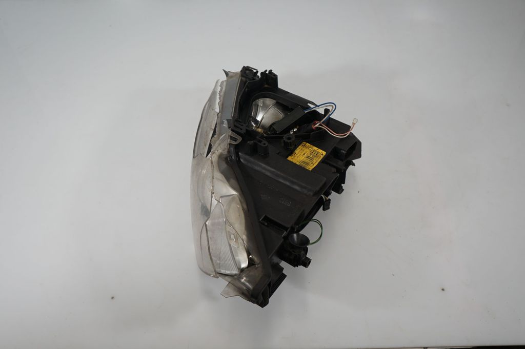 Headlight/headlamp (2)