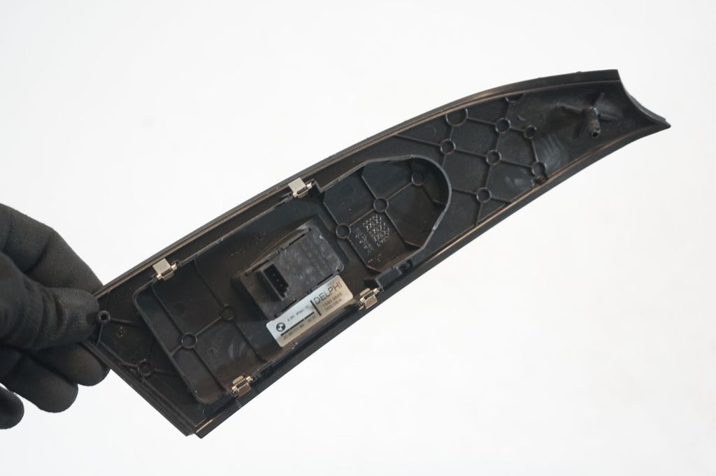 Electric window control switch (7)