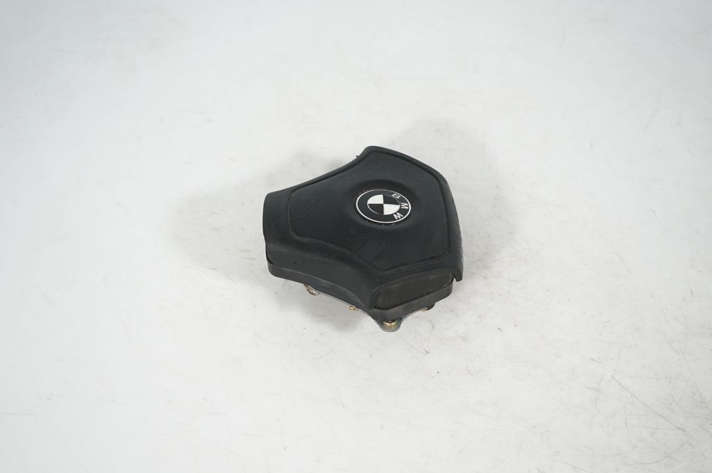 Steering wheel airbag (2)