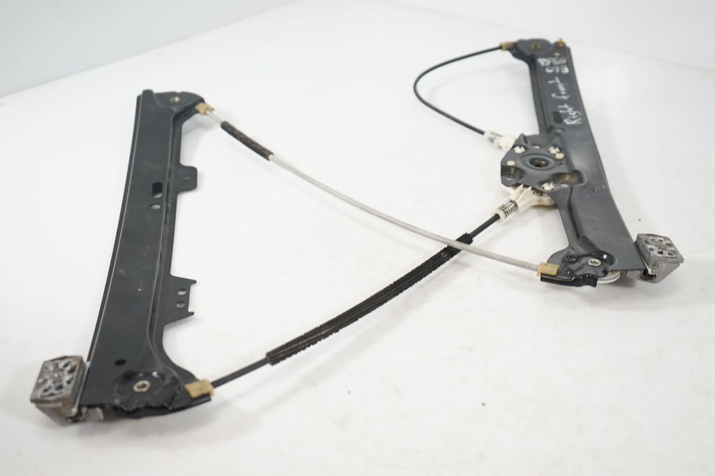 Front door window regulator with motor (6)