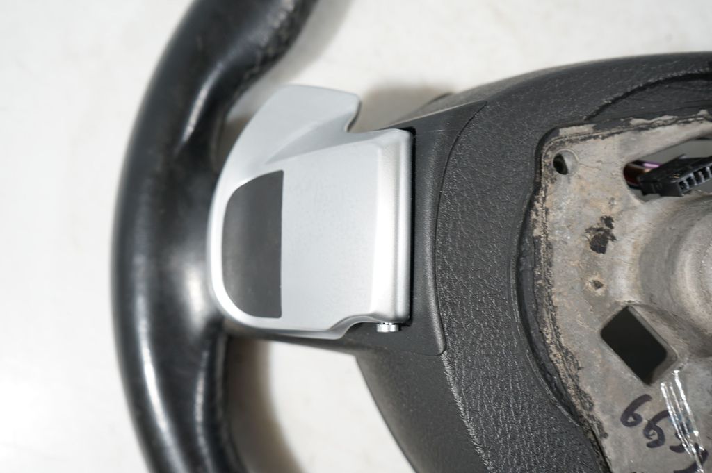Brake pedal (11)