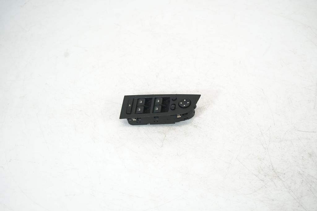 Electric window control switch (2)